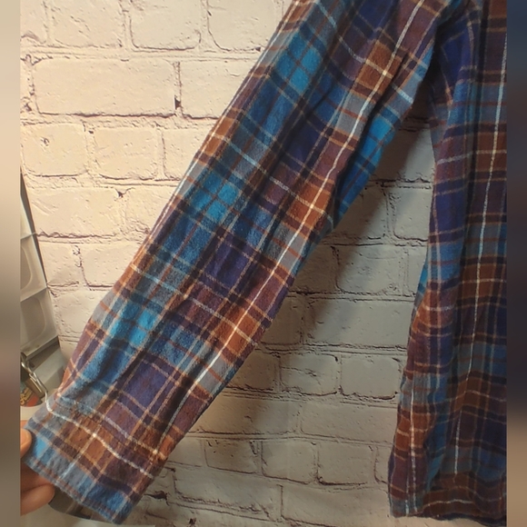 L.L. Bean Mens Vintage Slightly Fitted Plaid Flannel Button Down Purple Brown L - Picture 3 of 13